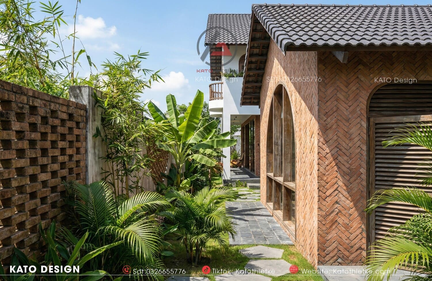 Không gian sân vườn xanh mát với nhiều cây xanh Không gian sân vườn xanh mát với nhiều cây xanh