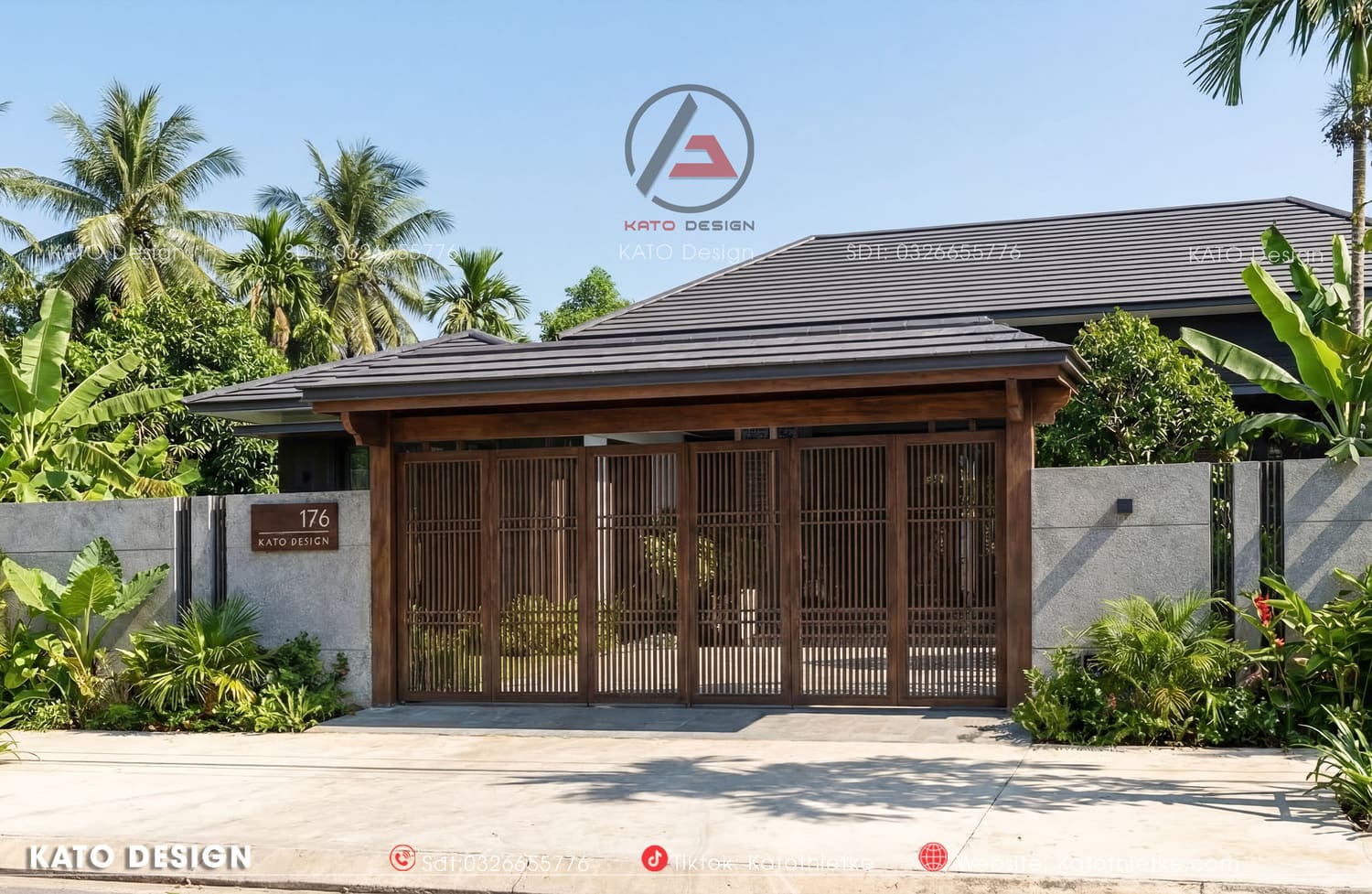 Mặt tiền rộng rãi với cổng gỗ mộc mạc