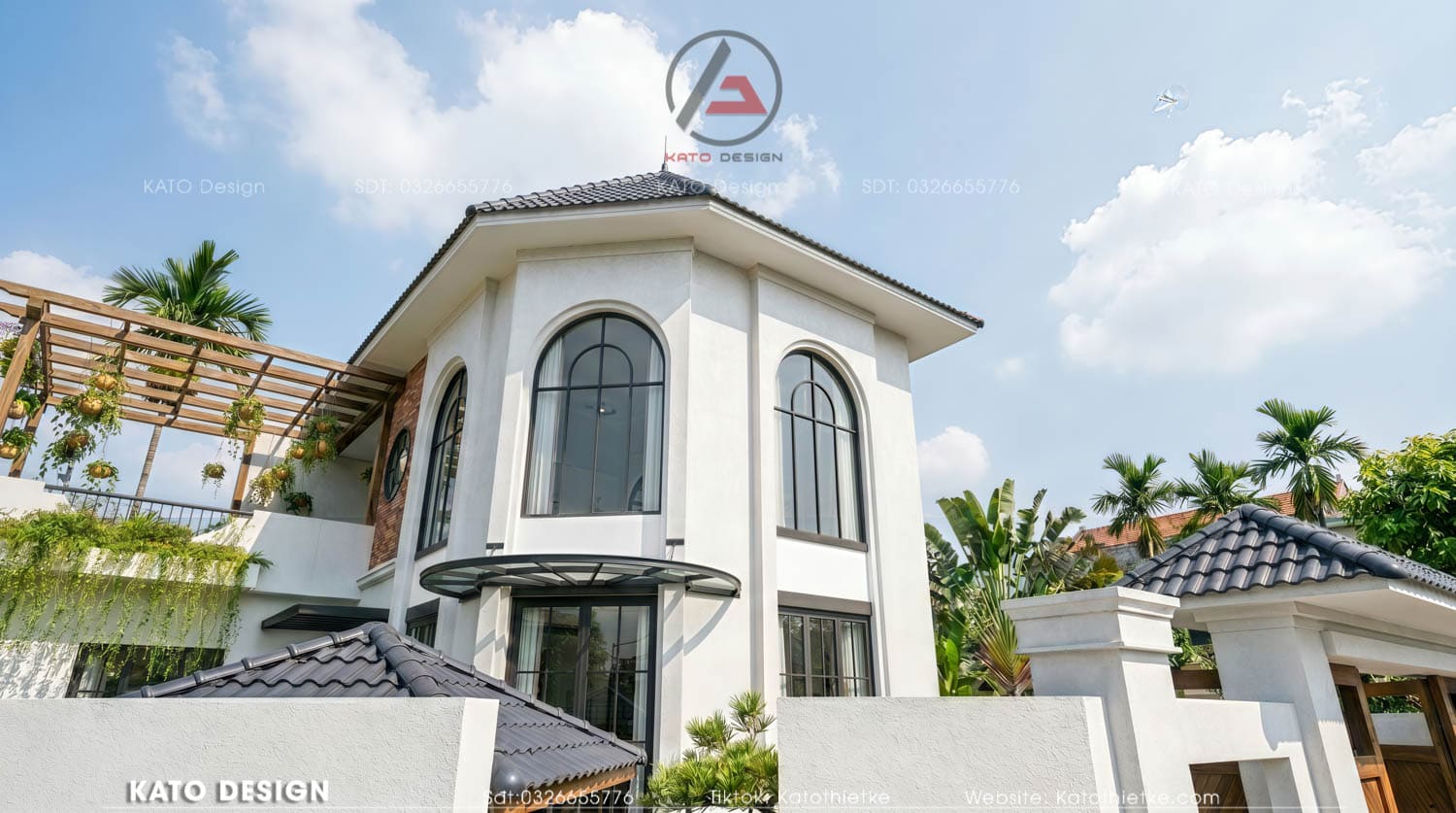 Mái ngói dốc nhẹ tăng sang trọng, thoát nước tốt, tổng thể cân đối nhẹ nhàng Mái ngói dốc nhẹ tăng sang trọng, thoát nước tốt, tổng thể cân đối nhẹ nhàng
